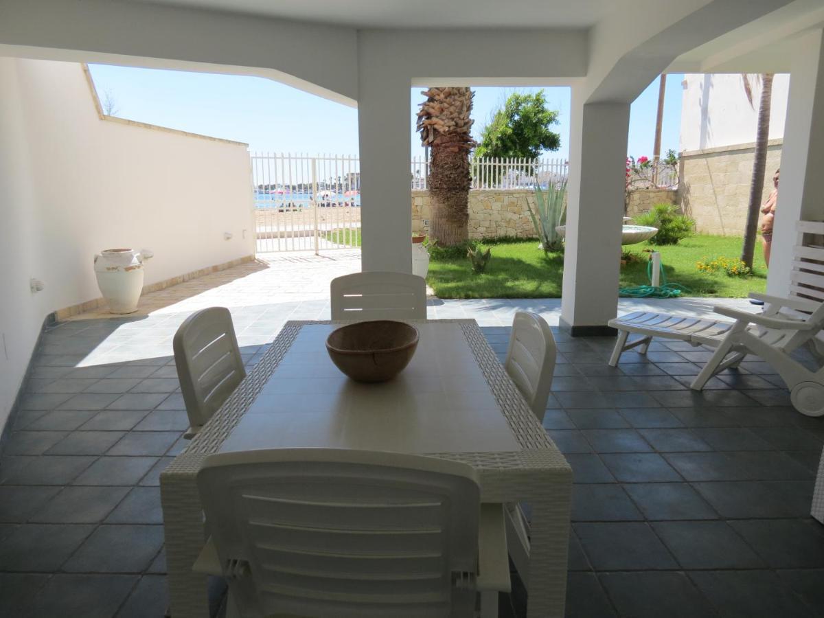 Salentoguests Villetta Sulla Spiaggia Porto Cesareo Bagian luar foto