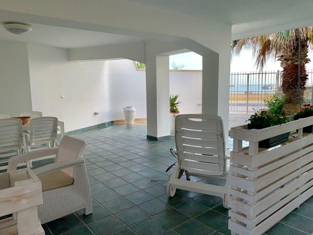 Salentoguests Villetta Sulla Spiaggia Porto Cesareo Bagian luar foto